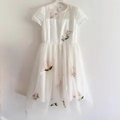 【Chesty】オーガンジーフラワーワンピース花柄刺繍ホワイト1sizeのサムネイル