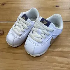 NIKE ホワイト キッズスニーカー