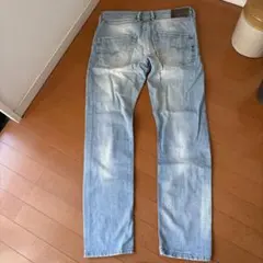 DIESEL ライトブルーデニム