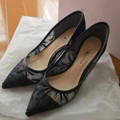 DIANA ネイビー 紺色 刺繍ハイヒール 22.5cm