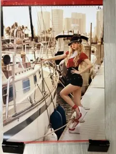 Item thumbnail for item 7d6555cc-e4e7-40a2-97d3-074d5824a2a9