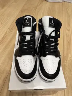 Air Jordan 1 ブラック/ホワイト ミッドカット　タグ付　未使用