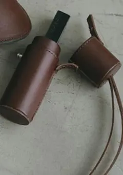 新品未使用 ETRE TOKYO タンドレザーリップケース / BROWN