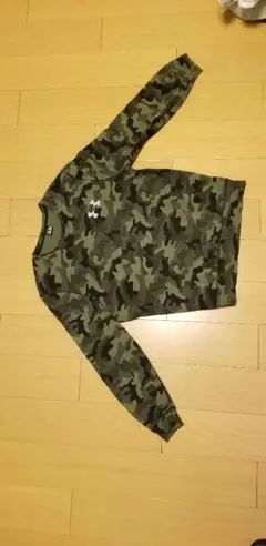 アンダーアーマー　現在未展開　スウェット