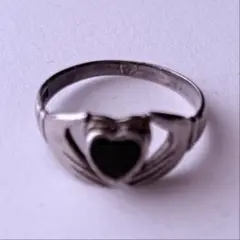 Item thumbnail for item 8e213d17-0a4c-42ce-8eb6-726f5ecbb98c