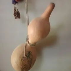 虎の絵柄入り 瓢箪 置物