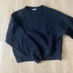 GU 黒 クルーネック スウェット