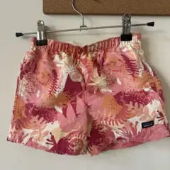Patagonia 花柄 ハーフパンツ　2T