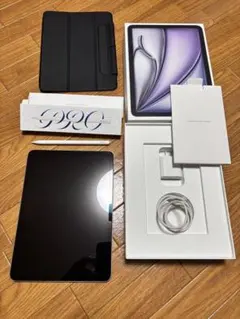 iPad Air (M2) 11インチ 128GB 本体＋AirPods - メルカリ
