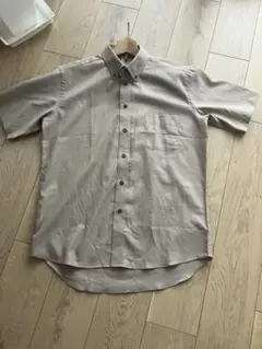半袖シャツ ベージュ ボタンダウン