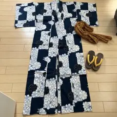 ネイビー花柄浴衣・帯・下駄セット