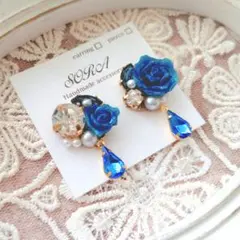 ハンドメイドピアス　イヤリング　ブルーローズピアス　青薔薇　推し活ピアス