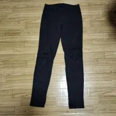 UNIQLO　ウルトラストレッチスキニーレギンスパンツ