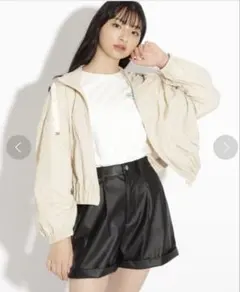 ピンクラテ　フード付きショートブルゾン　140