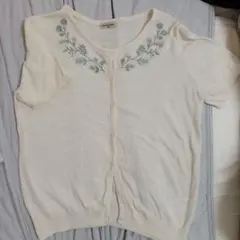 アイボリー 花柄刺繍 半袖カーディガン