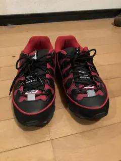 FILA x MSGM コラボ スニーカー ブラック レッドのサムネイル