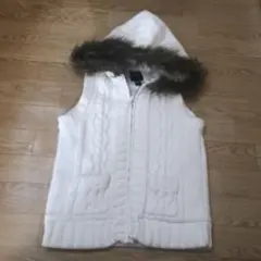 【150】ギャップ　ニットベスト　フード付き