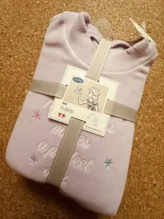 ユニクロ ホリデーフリース パジャマ 長袖 アナと雪の女王 エルサ　140