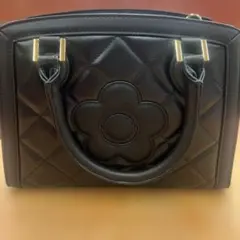 ブラック キルティングショルダーバッグ