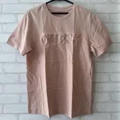 GUESS エンボスロゴ 半袖Tシャツ ピンクのサムネイル