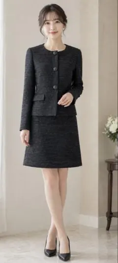 LANVIN（ランバン）冠婚葬祭セレモニースカートスーツ　ツイードノーカラー黒色