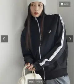 FRED PERRY テープトラックジャケット　ブラック