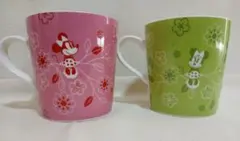 ディズニー　ペアマグカップ