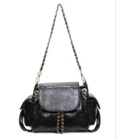 チャールズアンドキース CHARLES & KEITHバッグ