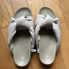 最終値下げ★H&Mフラットサンダルのサムネイル