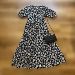 g.u. 未着用　花柄 半袖ロングワンピース Mサイズ