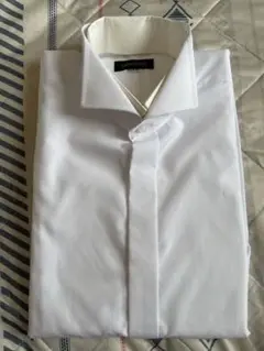 CONTINENTAL ホワイト ドレスシャツ 長袖