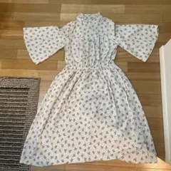 continuer de NICE CLAUP 花柄ワンピース