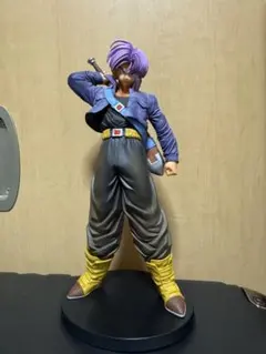 ドラゴンボール　レジェンズ　トランクス　フィギュア