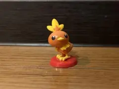 【未使用】チョコエッグ　ポケモン　旅立ちの3匹　アチャモ