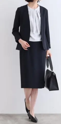INDIVI　ノーカラージャケット42&タイトスカート13　ネイビー