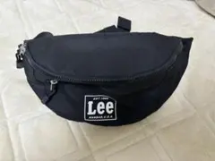 Lee ボディバッグ 黒