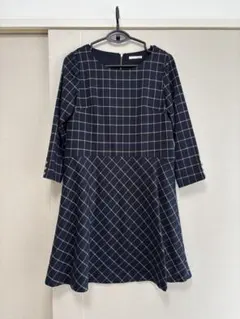 ネイビー チェック柄 Aライン ワンピースのサムネイル