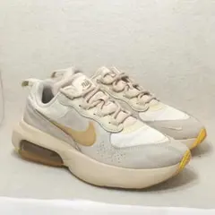 Item thumbnail for item 2b318dfc-48ca-4fad-9d65-6f08826aa09a