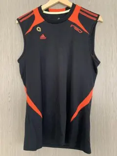 adidas ノースリーブシャツ 黒/オレンジ　F50