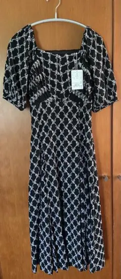 【新品未使用】WILLSELECTION 刺繍フラワーワンピース