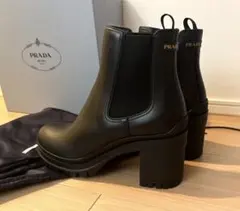 【極美品】PRADA ブーツ　箱付き　レディース　ウール　サイドジップ　グレー アウトレット 価格ファッション - 【極美品】PRADA ブーツ 箱付き