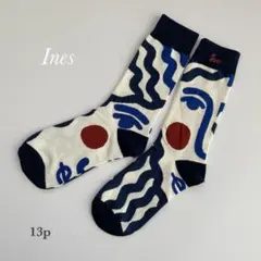 靴下 ソックス　左右非対称　アシンメトリー　カラフル　アート 絵画のサムネイル