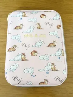 PAUL & JOE 猫柄 マルチケース ピンク