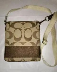 COACH ショルダーバッグ 斜めがけのサムネイル