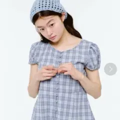 FEKETE チェックパフスリーブブラウスのサムネイル