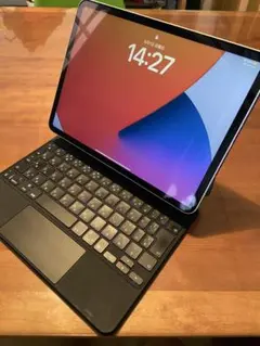 iPad Pro 11 第2世代 256GB/Magic Keyboard