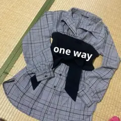 one way チェック柄トップス