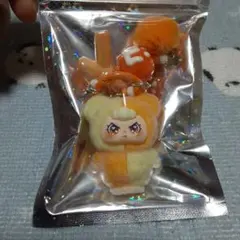 Babythree カラビナ付きマスコット　オレンジカラー