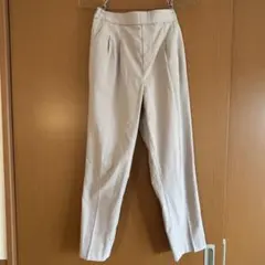 【美品】グローバルワークXSウツクシルエットDRYテーパードパンツ　グレージュ