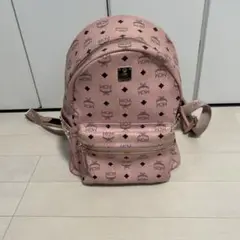 ピンク バックパック